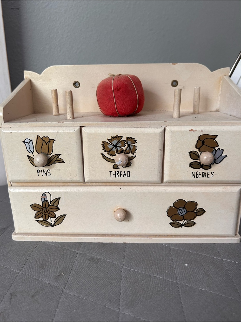Small Vintage Cream Wooden Sewing Organizer with Floral Motif
